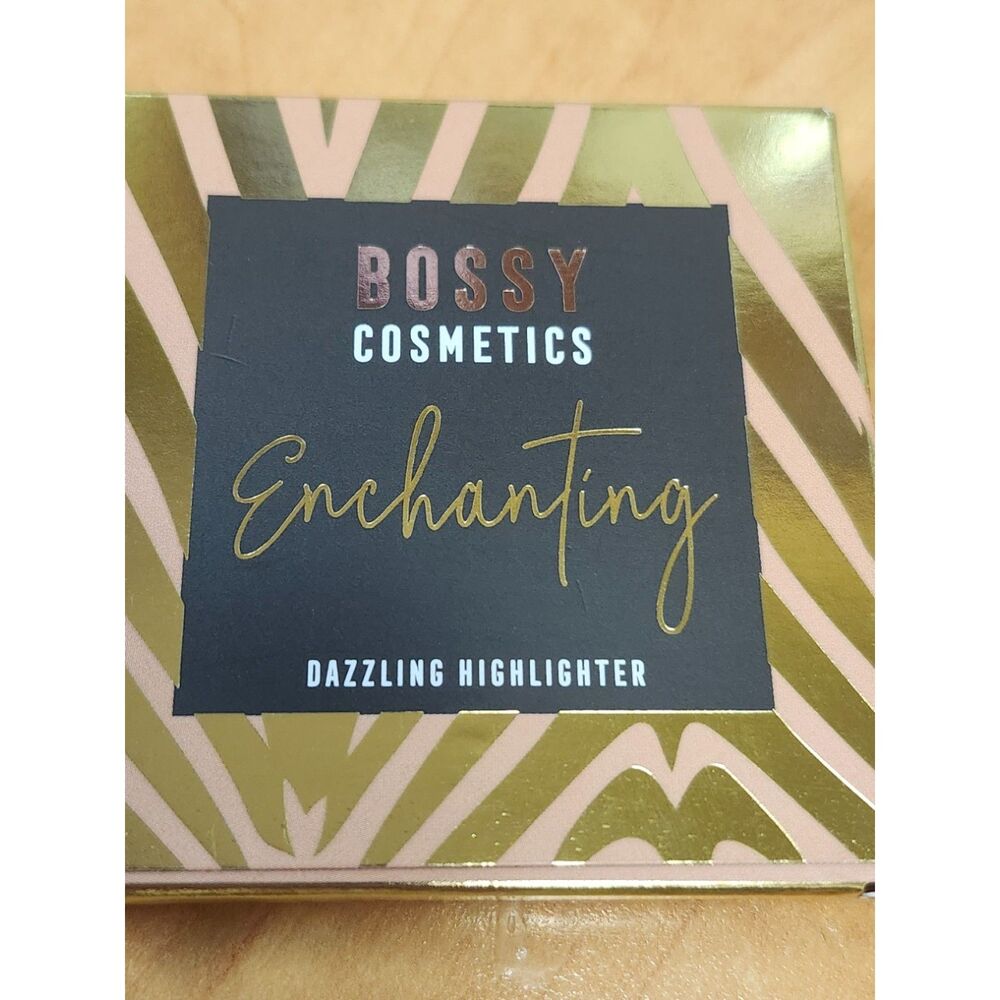 Bossy Cosmetics Extremely Bossy by Nature Dazzling Highlighter - Enchanting
